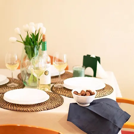 Apartment Casa Con Gran Patio Privado Malaga